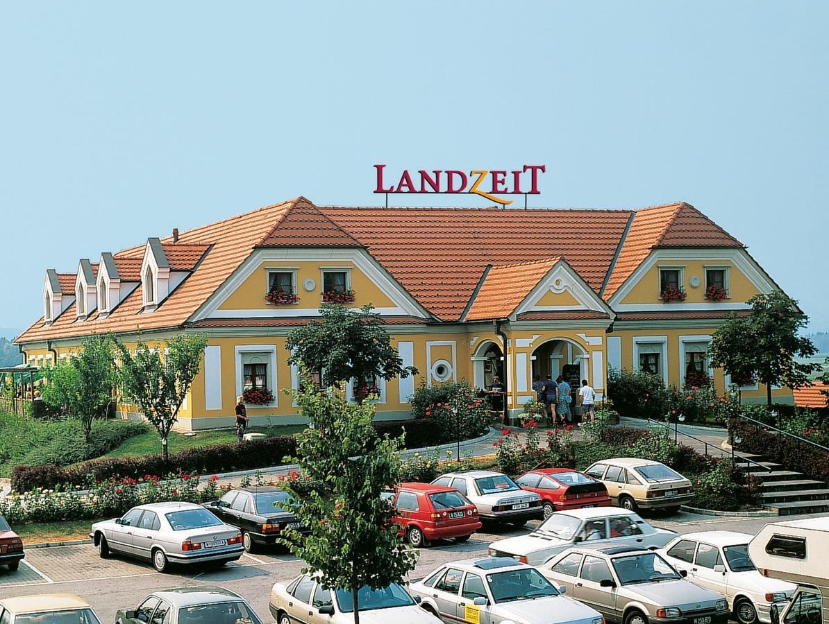 Landzeit Autobahnrestaurant & Motorhotel Loipersdorf Kitzladen エクステリア 写真